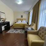 Vera 3*
