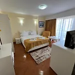 Ξενοδοχείο Vera